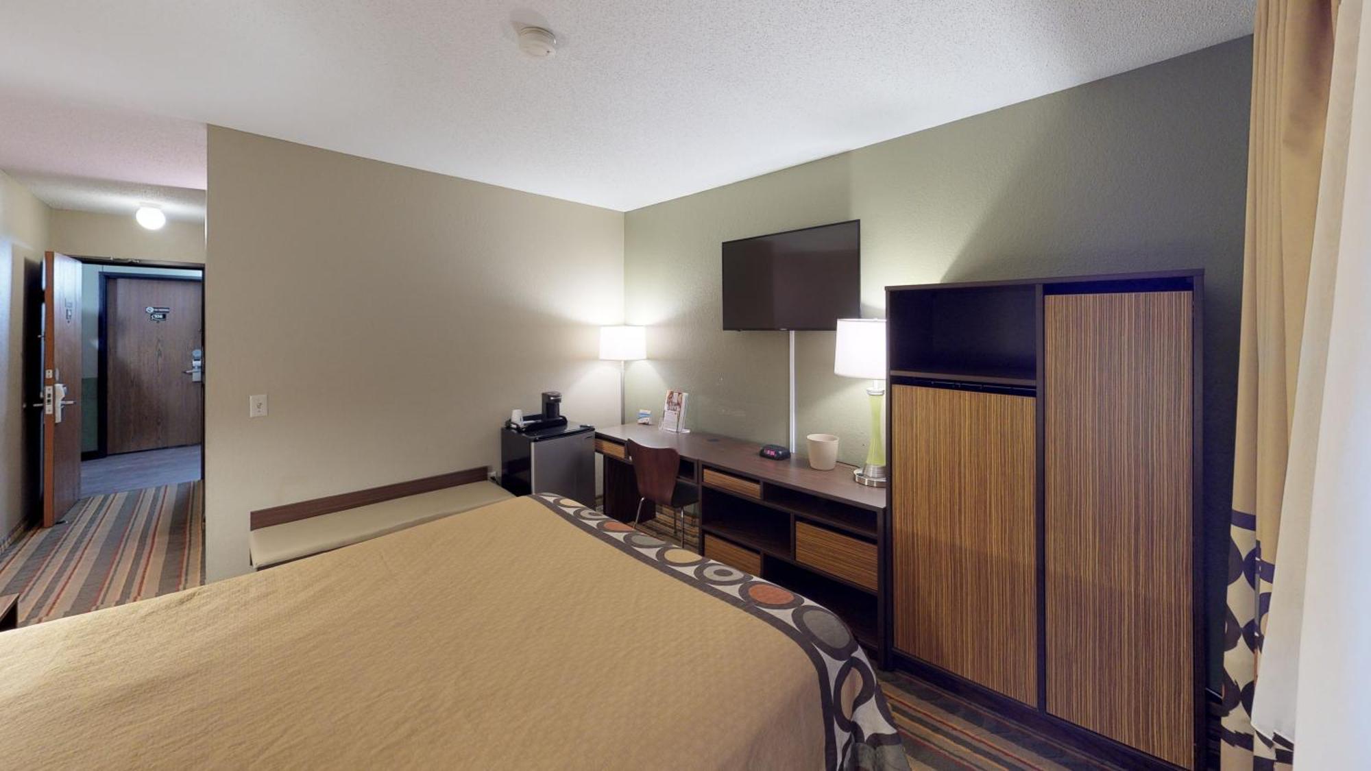 Super 8 By Wyndham Glencoe Otel Dış mekan fotoğraf