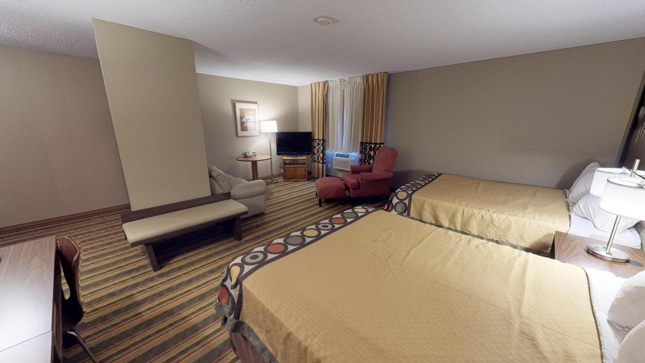 Super 8 By Wyndham Glencoe Otel Dış mekan fotoğraf